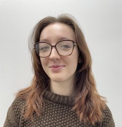 Emily (Receptionist)